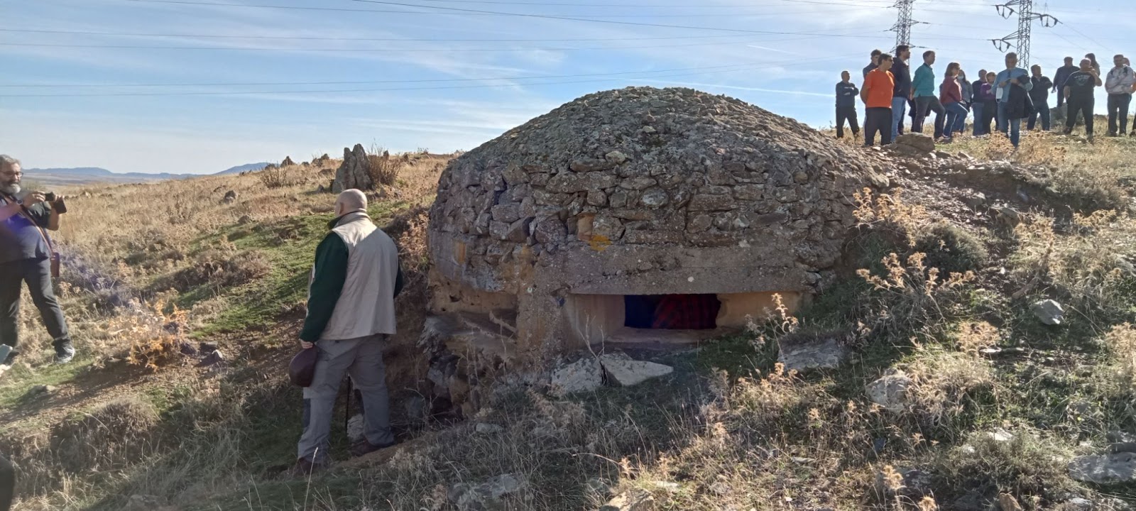Socios y ponentes de La Trinchera Olvidada comparten fin de semana en Campanario (Badajoz),